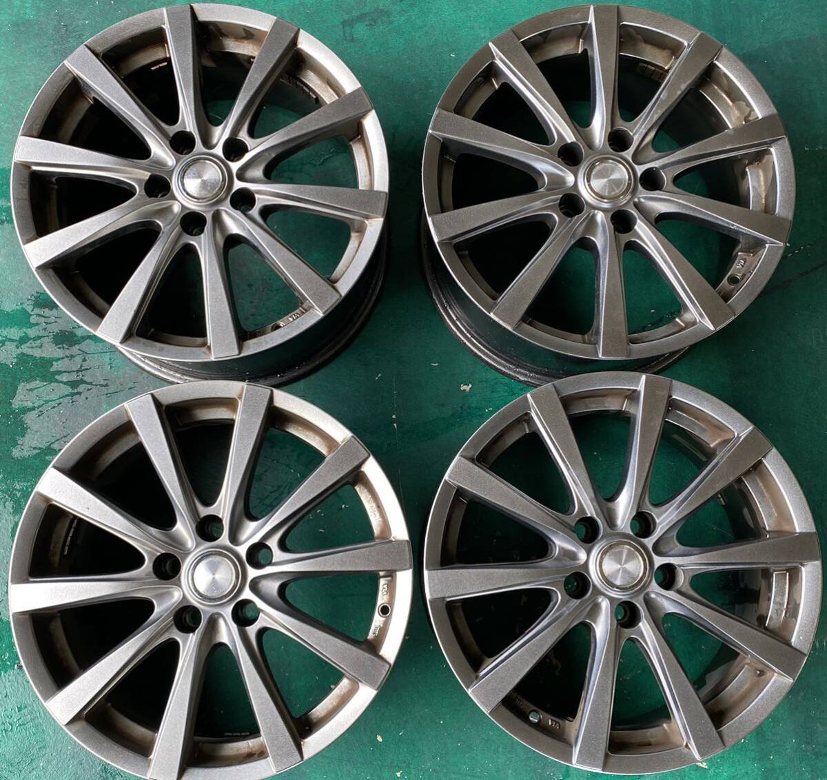 17インチホイール ４本セット 17×7J INSET38 5H トヨタ純正平座ナット GRASSの画像1