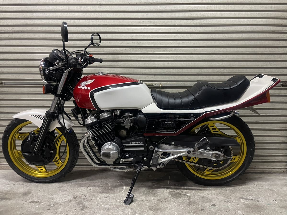 CBX400F 1型赤白カラー PCフレーム NCエンジン 始動動画有り CBX400F 1型赤白カラー PCフレーム NCエンジン 始動動画有り