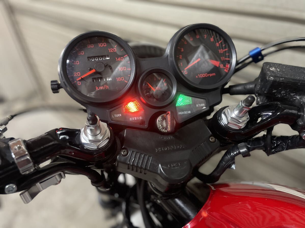 CBX400F 1型赤白カラー PCフレーム NCエンジン 始動動画有り CBX400F 1型赤白カラー PCフレーム NCエンジン 始動動画有り