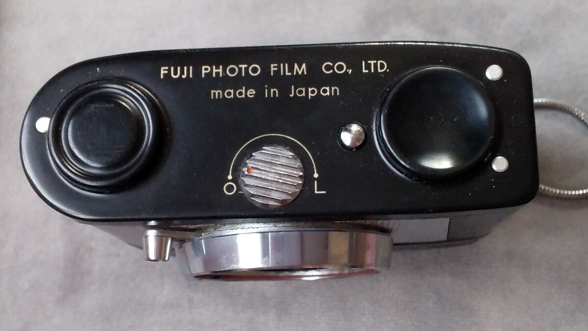  Fuji kaFUJICA Mini film camera 