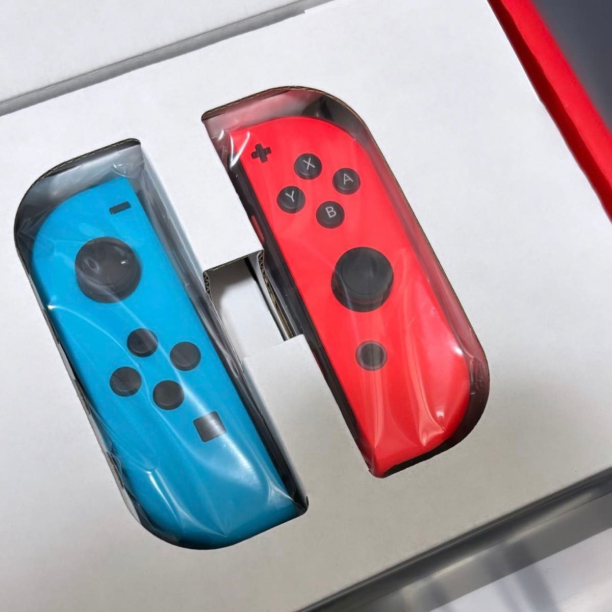 ニンテンドースイッチ Switch Nintendo ジョイコン Joy-Con ネオンブルー ネオンレッド コントローラー 左右