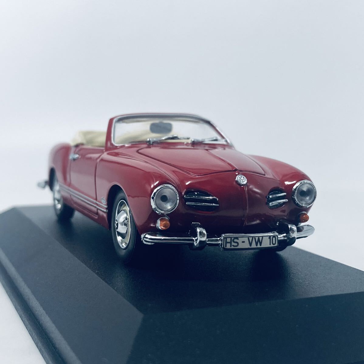 絶版品 旧銀箱 MINICHAMPS ミニチャンプス 1/43 Volkswagen Karmann Ghia Cabriolet フォルクスワーゲン カルマンギア カブリオレ レッドの画像7