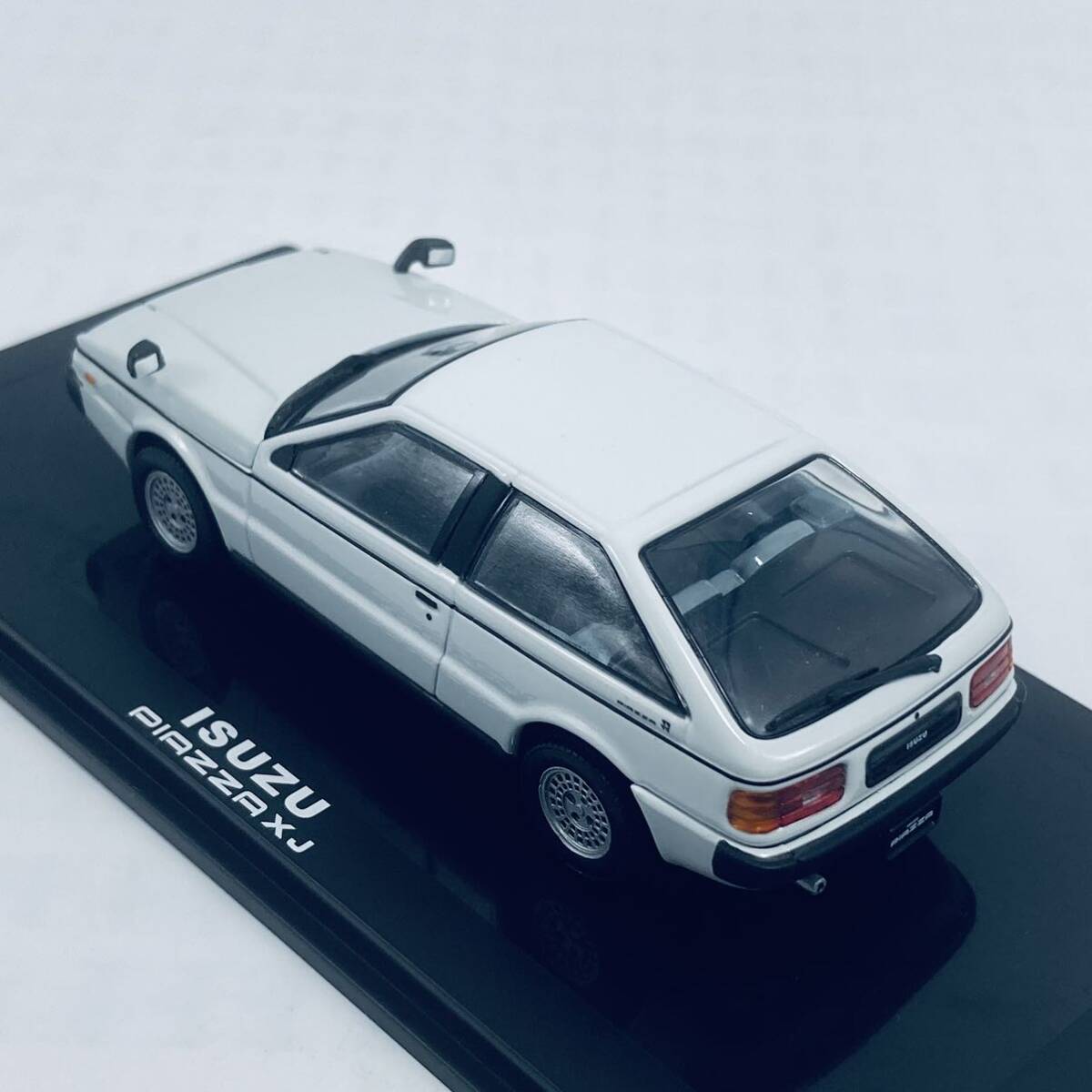 絶版品 NOREV LUMYNO ノレブ 1/43 ISUZU PIAZZA イスズ ピアッツァ XJ ホワイトの画像8