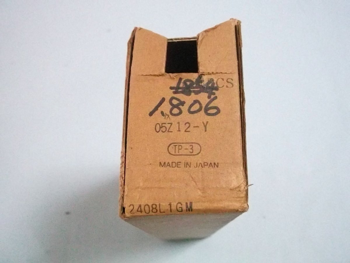  new goods *1806 piece * Toshiba *tsena- diode *05Z12-Y
