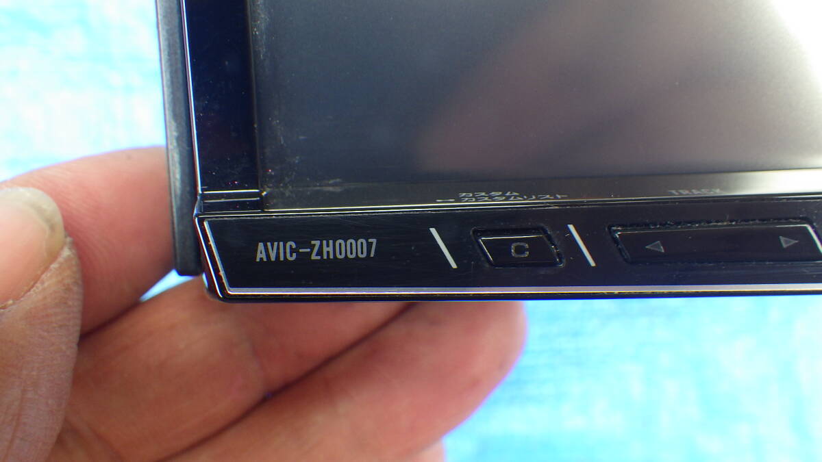 カロッツェリア サイバー AVIC-ZH0007 HDDナビ フルセグ内蔵 Bluetoothオーディオ HDMI 地図2015年 動作確認すみ 説明書付きの画像4