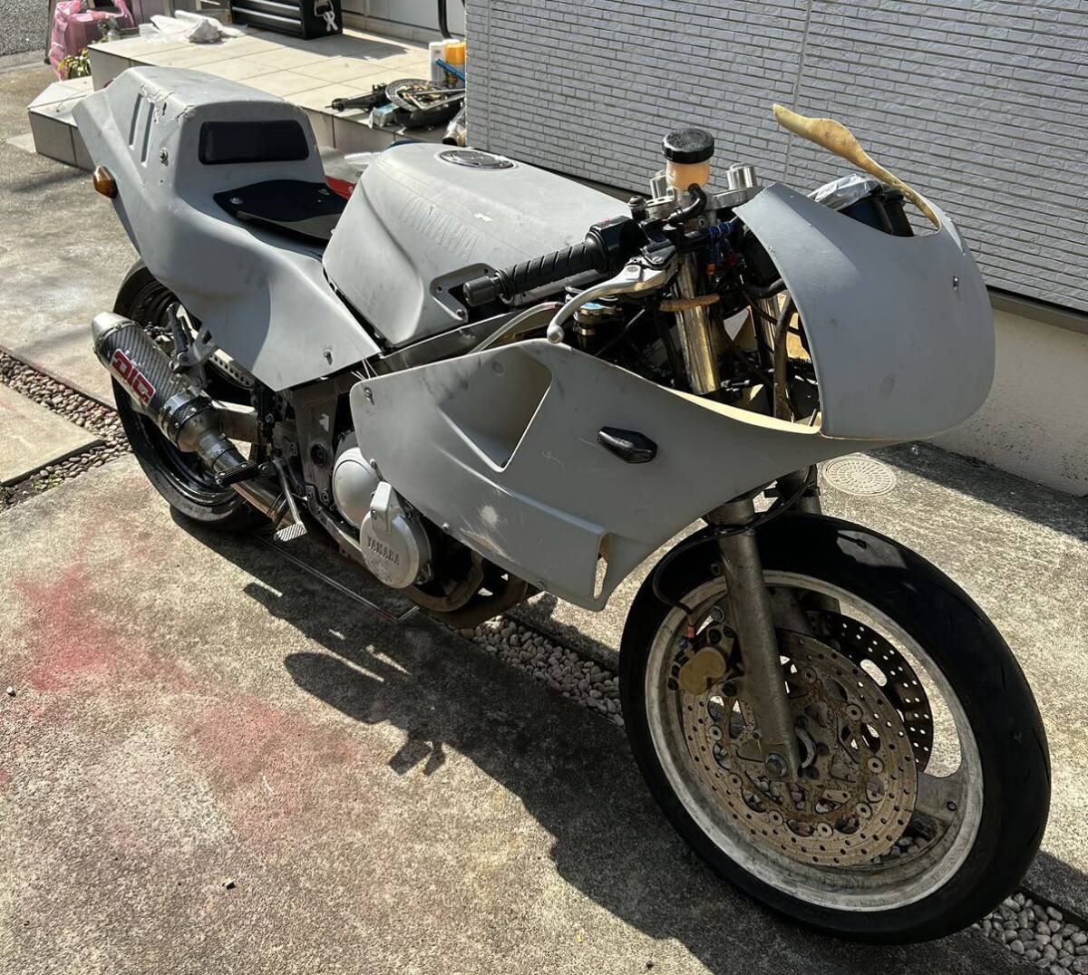 YAMAHA FZR250 2KR 実動 書類あり の画像1