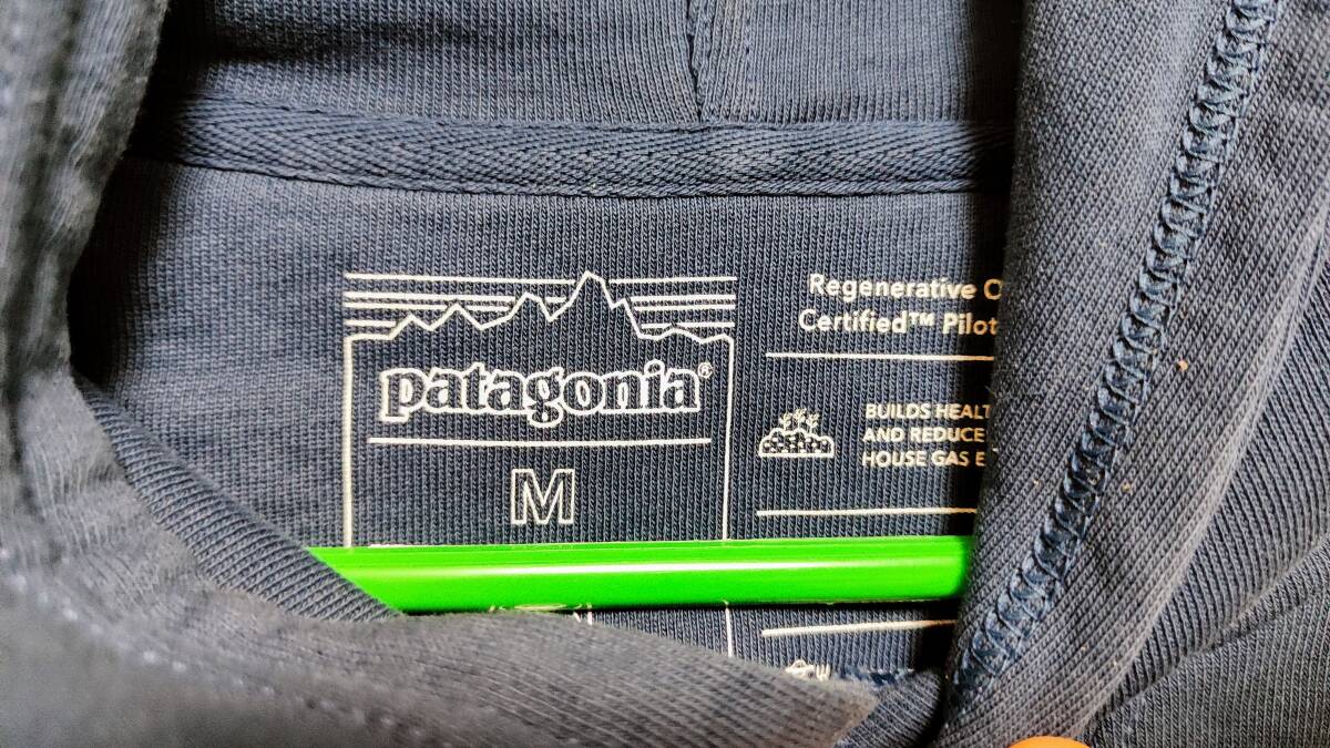 Patagonia Regenerative Organic Certified Cotton Hoody Sweatshirt 製品番号: 26330 M TIDB / パタゴニア スウェット M、紺色 の画像2