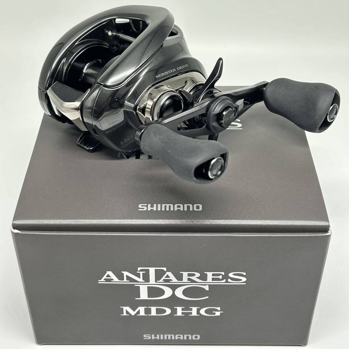 1円~★極美品★ SHIMANO シマノ ANTARES DC MDHG 左ハンドル LEFT 箱付き 説明書付 専用ケース付 アンタレス 釣具 リール 高級の画像1