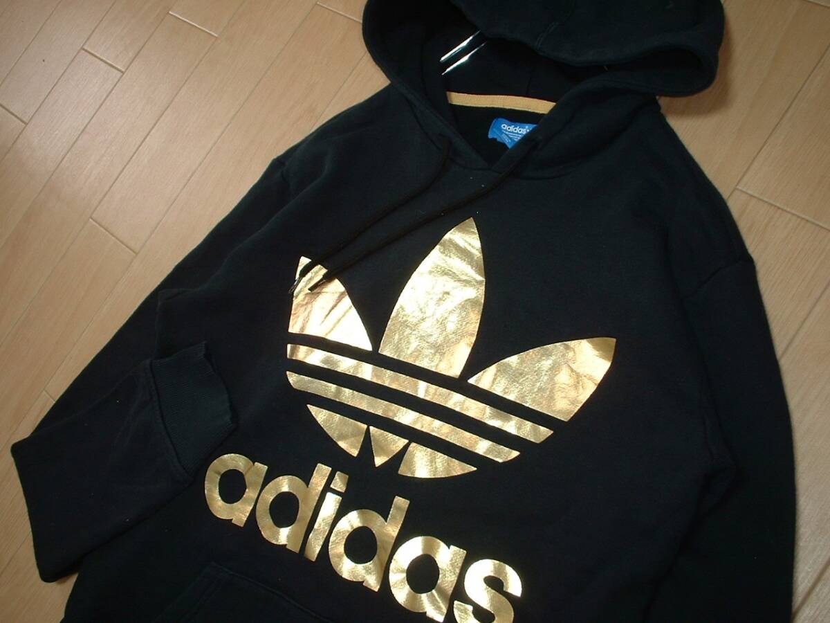 大人気ADIDAS ORIGINALSビッグトレフォイルスウェットパーカーS黒ブラックx金色ゴールド正規アディダスオリジナルス三葉フーディトレーナーの画像5