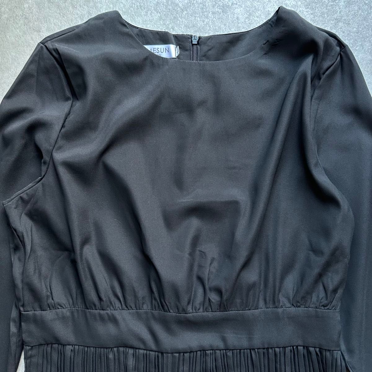 新品 プリーツ ワンピース ブラック 黒 レディース フォーマル XL 入学式 ロングワンピース ロング丈 長袖 