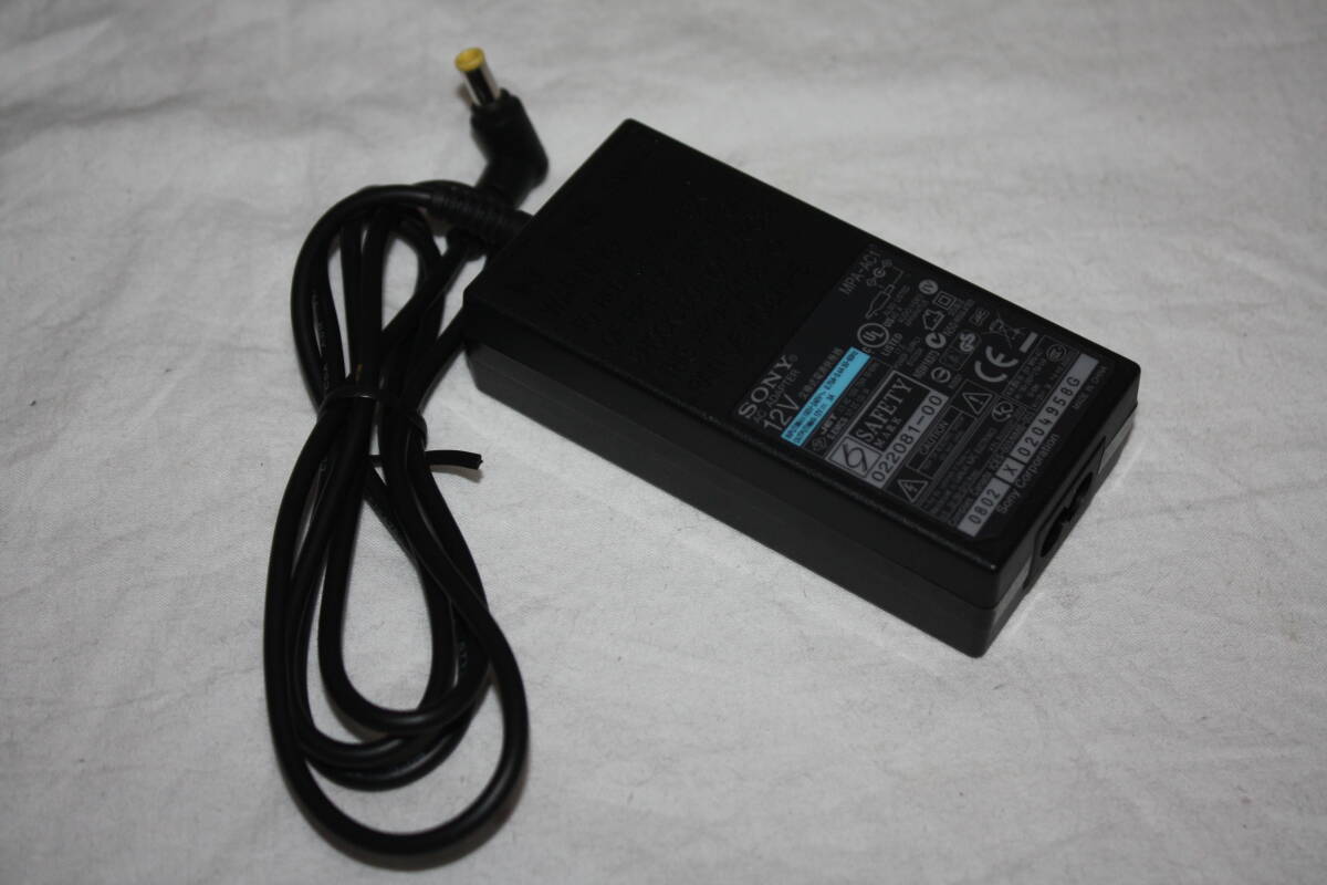 送料無料 SONY SBAC-US10 美品 SxSメモリーカード USBリーダー 送料無料 SONY SBAC-US10 美品 SxSメモリーカード USBリーダー
