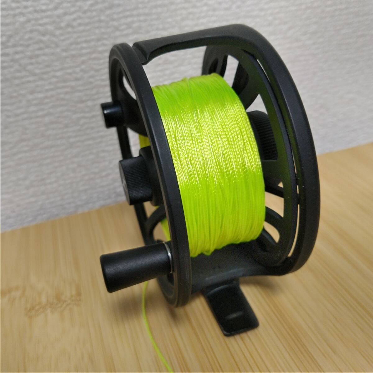 美品　ECOH　ION　REEL　4/5 　エコー　イオン　フライリール　＃４・＃５ライン用_画像5