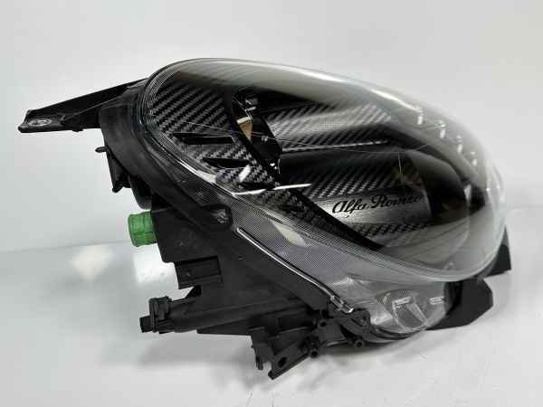 アルファロメオ 純正 右ヘッドライト 右ライト Assy HID 0050548530-001 00505485300 1 307 329 322 15 1 307 329 369 00 良品 管理20698_画像3