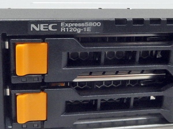 ■○ SSD 200GB×2/RAM 64GB NEC Express5800/R120g-1E N8100-2428Y E5-2630 V4 2200MHz×2基/BIOS起動確認済み_画像2