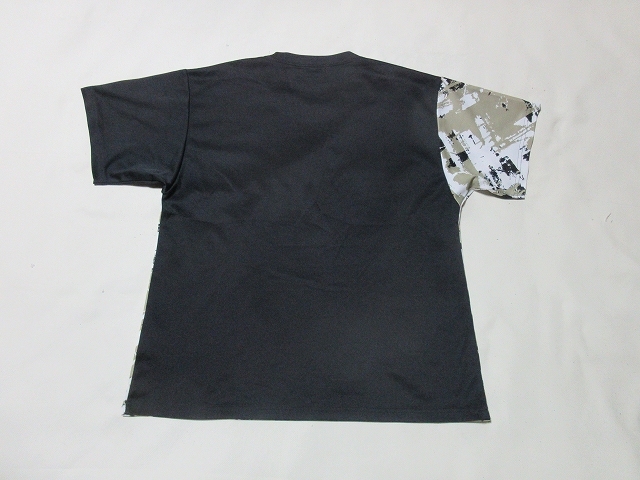 O-812★YONEX(ヨネックス)♪黒系/半袖Tシャツ(M)★の画像3