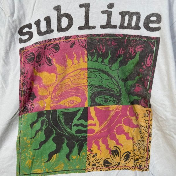 sublime Tシャツ デカロゴ 幾何学 太陽 アート ビッグロゴ 白T71 古着 入手困難 激レア 希少 ビッグプリント 花柄の画像4