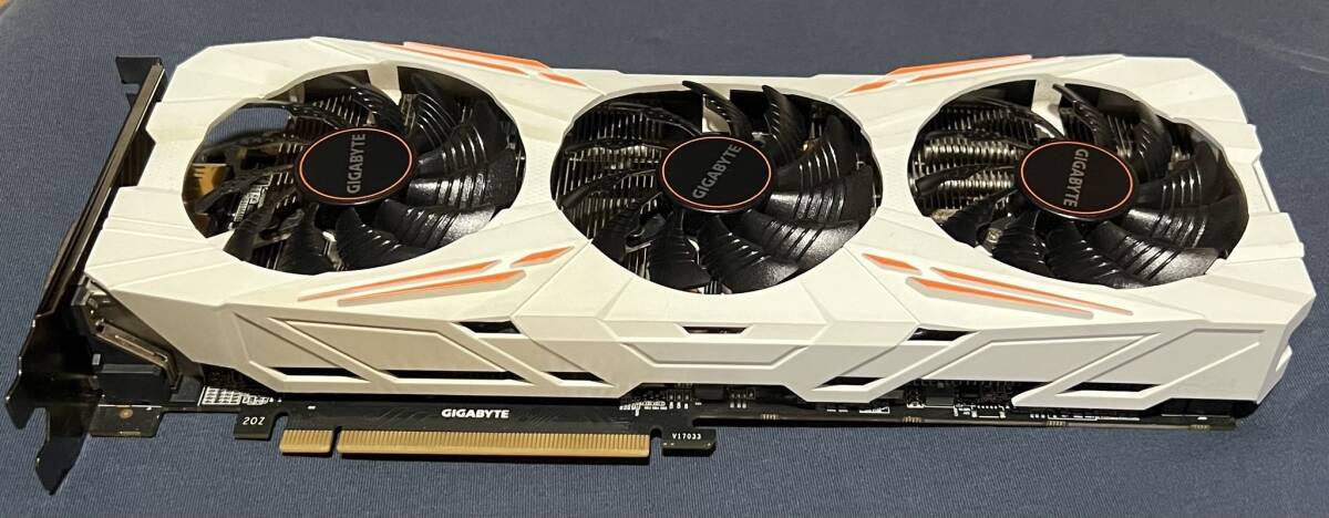 【中古】GIGABYTE GeForce GTX 1080 Ti ゲーミング ビデオカード/GV-N108TGAMING OC-11GD/GDDR5X 11GB/グラフィックボードの画像1