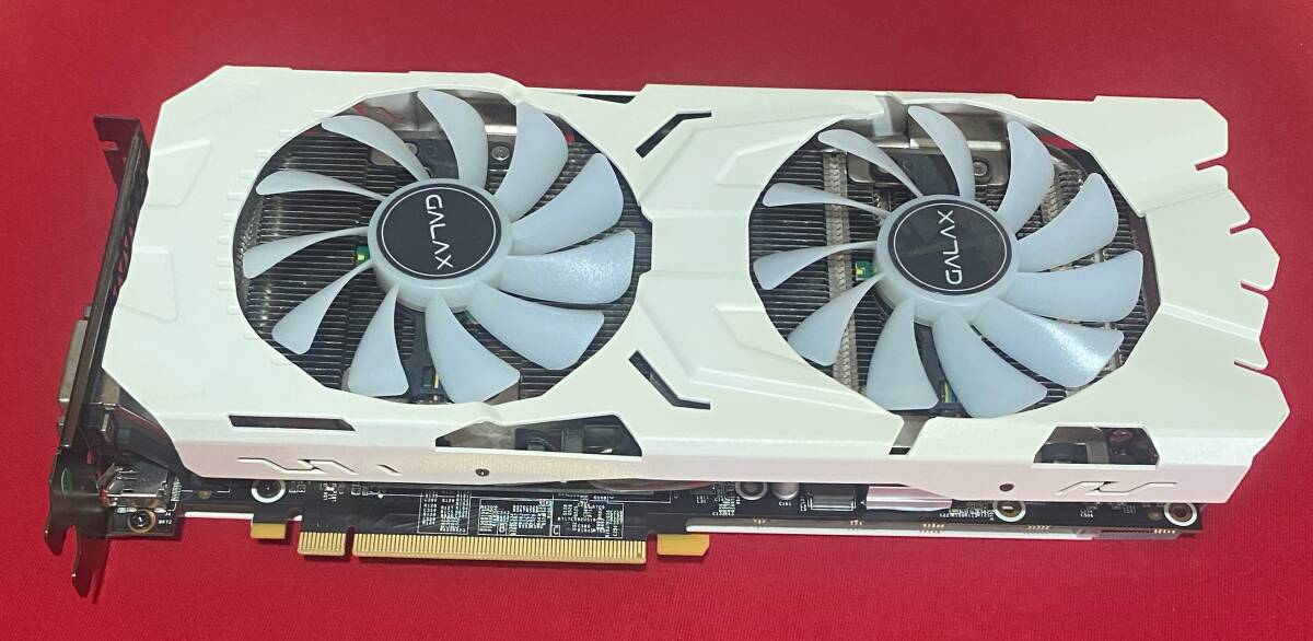 【中古】Galax GeForce GTX 1070 ti EX OC SNIPER ホワイトグラフィックボード の画像1