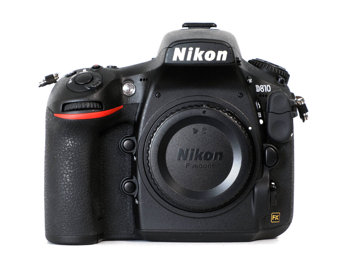 NIKON D810