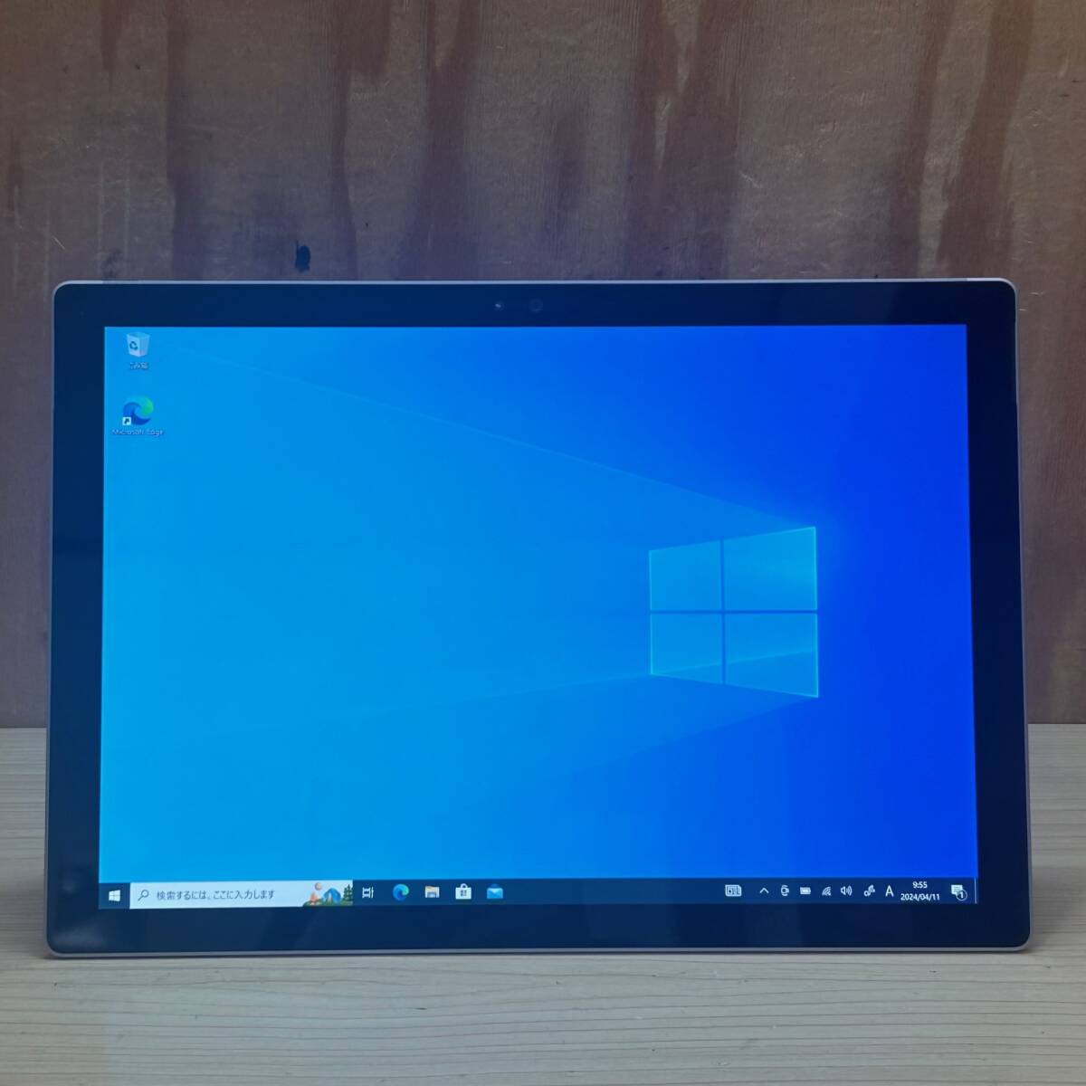 Microsoft Surface Pro 4◆Core i5-6300U◆メモリ8GB◆SSD256GB