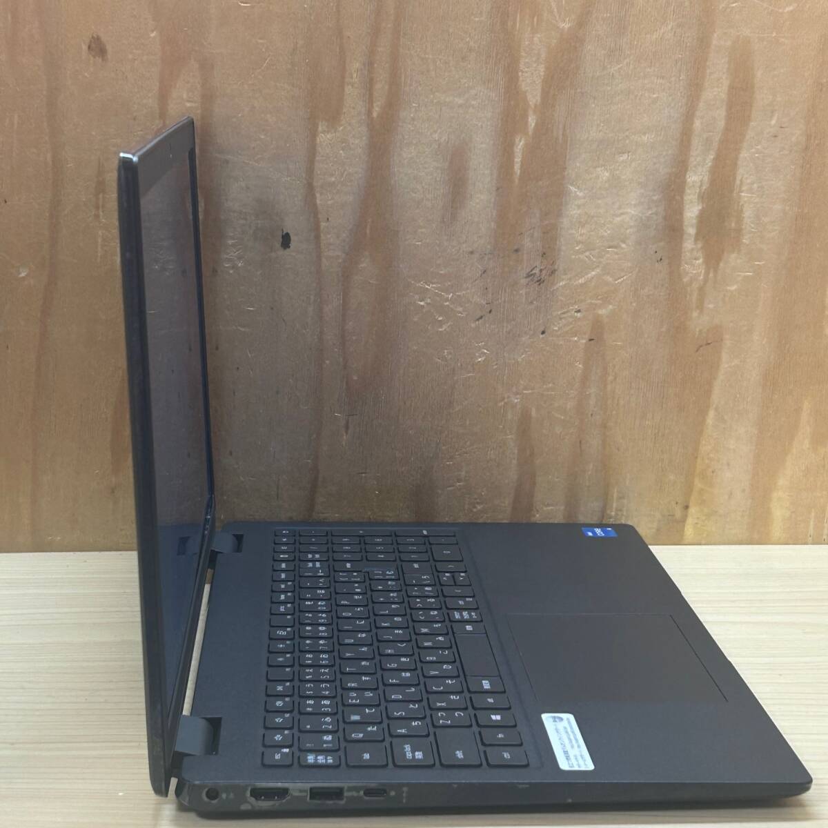 Latitude 3520*Core i5-1145G7*SSD256GB* memory 8GB