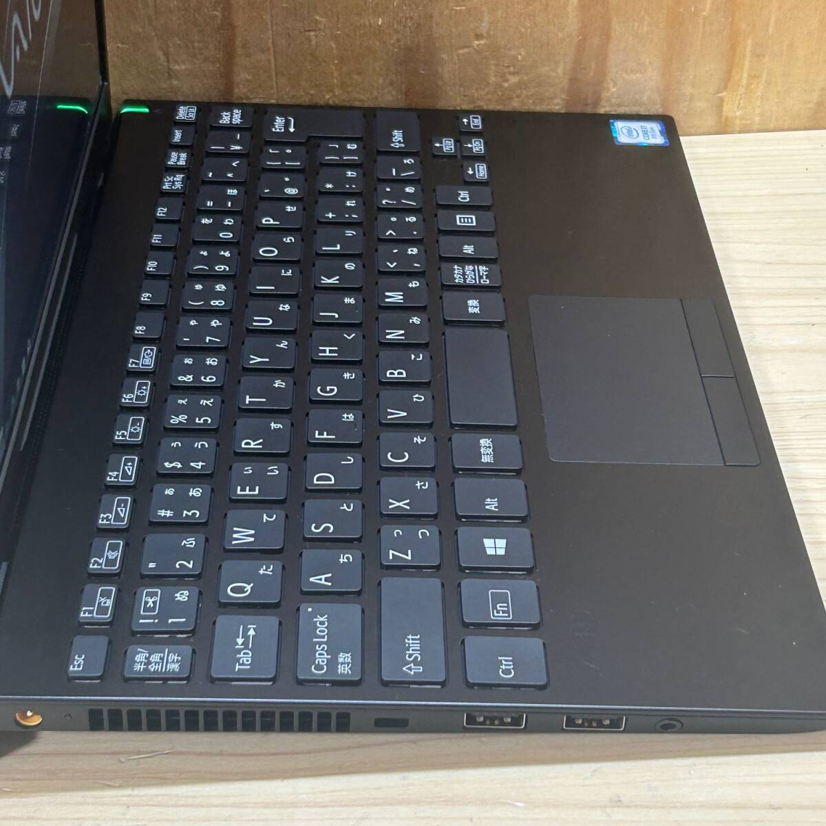 VAIO VJPJ11C11N*Core i7-8565U* memory 8GB*SSD256GB*FHD