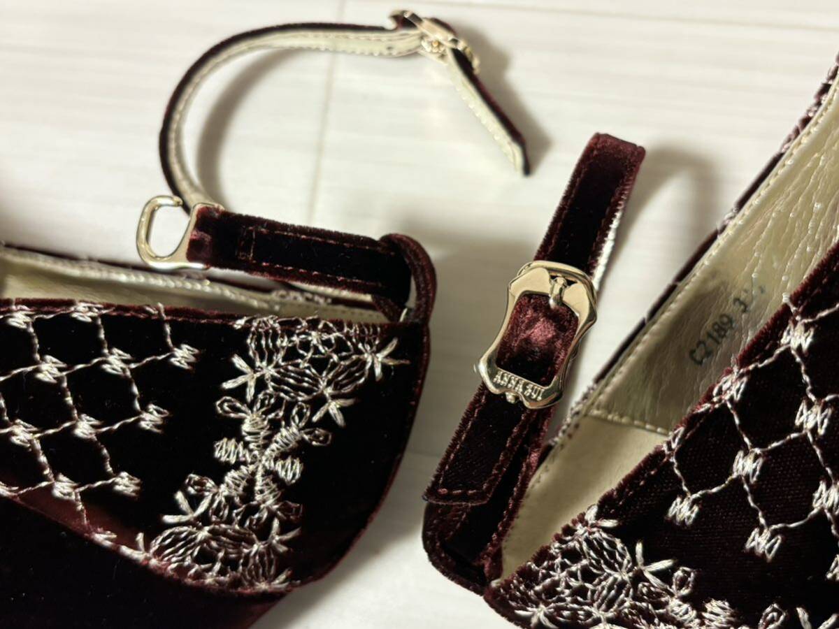 ● 未使用 ANNA SUI アナスイ ワインレッド ベロア 刺繍 厚底 パンプスヒール 3.5 22.5cm 23.0cm ダークレッド 赤色 レディース パンプス_画像6