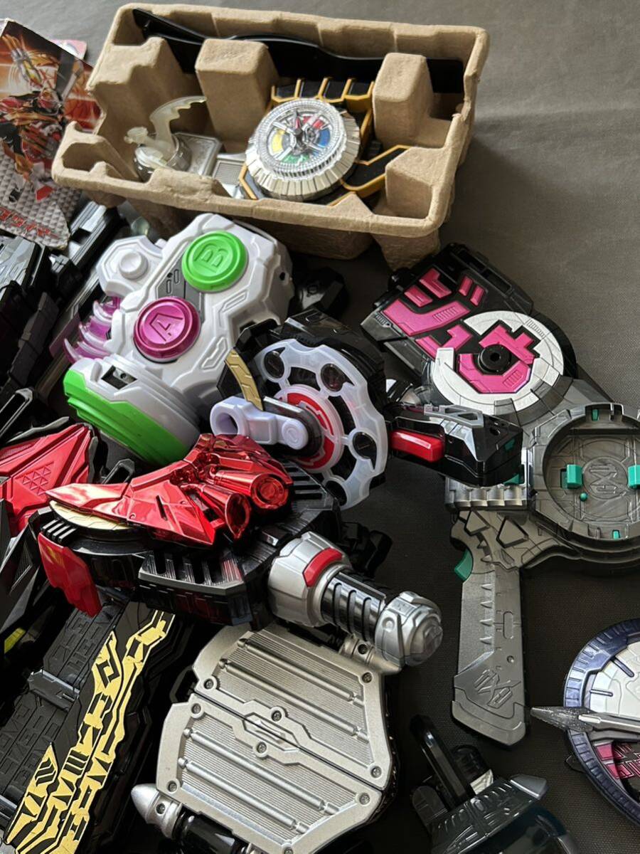 【ジャンクまとめ売り】仮面ライダー DX ドライバー ゼロワン セイバー ビルド デザイア ジオウ ウィザード 等　なりきり 大量 セット