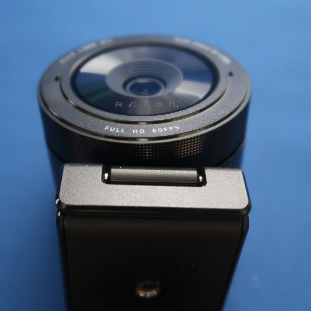 Razer Kiyo Pro ストリーミング ウェブカメラ Webカメラ USB 3.0 フルHD 1080p/60FPS 高精細画質 207万画素 HDR対応 103°広角_画像3