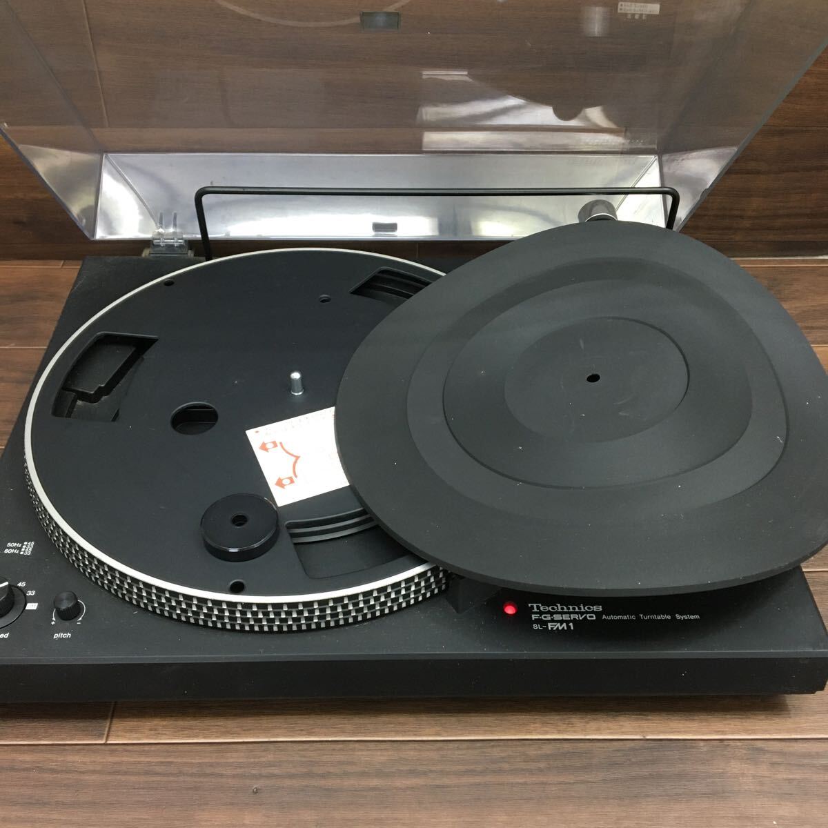 US 240409 B-42 Technics テクニクス レコードプレーヤー SL-FM1 ターンテーブル オーディオ機器 ブラック 通電確認済み_画像3