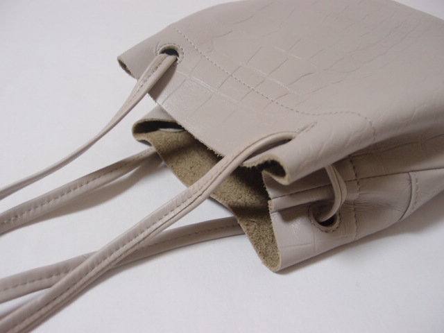 ear PAPILLONNERiapapiyone cow leather type pushed . leather pouch 2way shoulder bag 