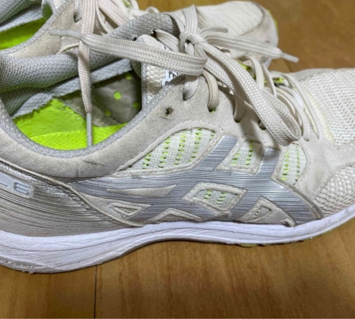 asics アシックス　ターサージール6 ランニングシューズ　23.5cm