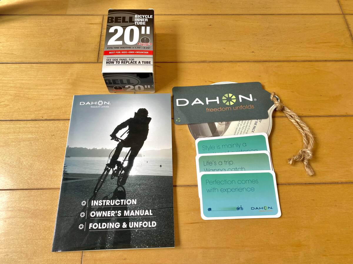 DAHON　ダホン　Launch D8【美品】低走行　20インチ　前後ディスクブレーキ　8速　海外モデル　折畳み自転車 ミニベロ