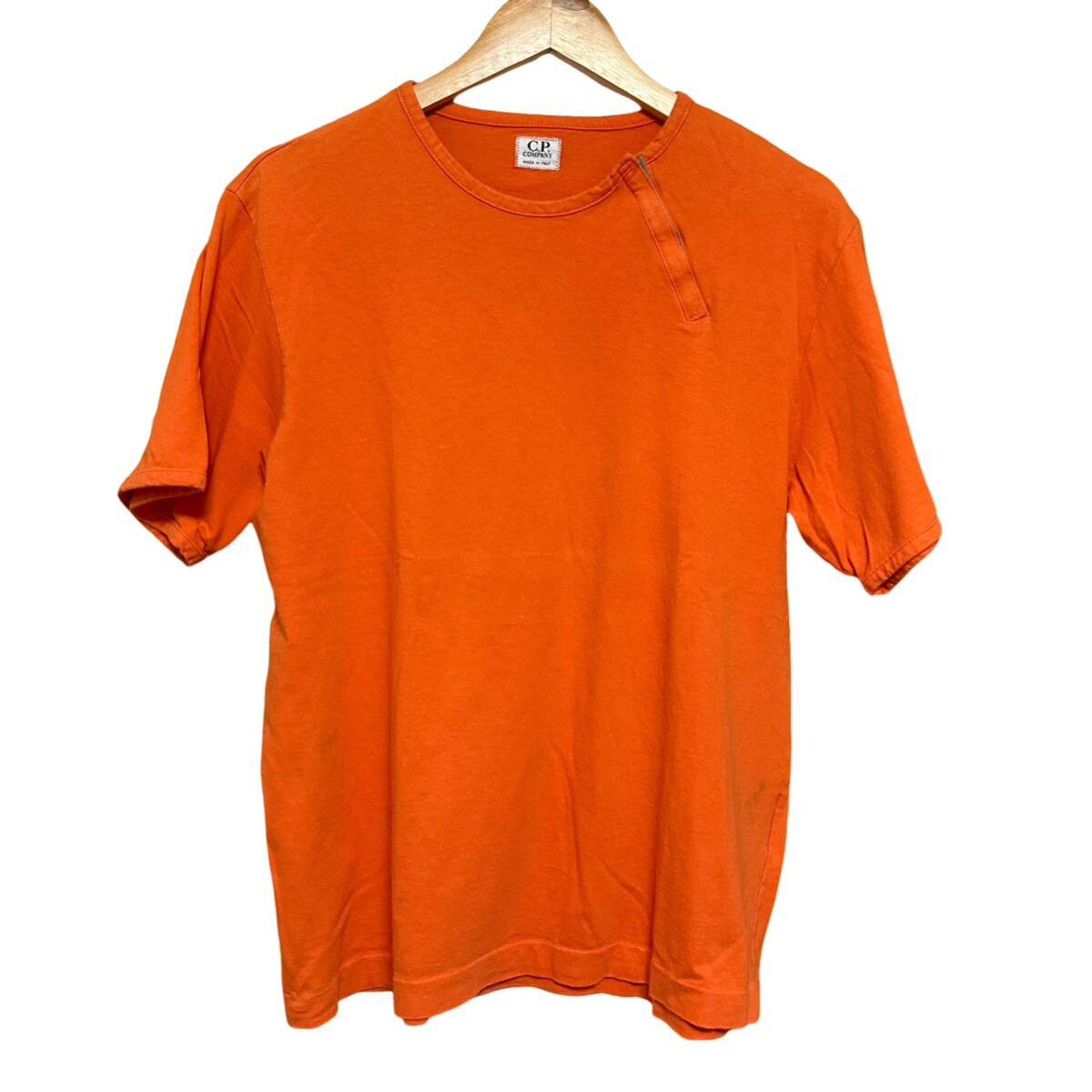 C.P COMPANY シーピーカンパニー デザインTシャツ 半袖カットソー Mサイズ 00s オレンジの画像1