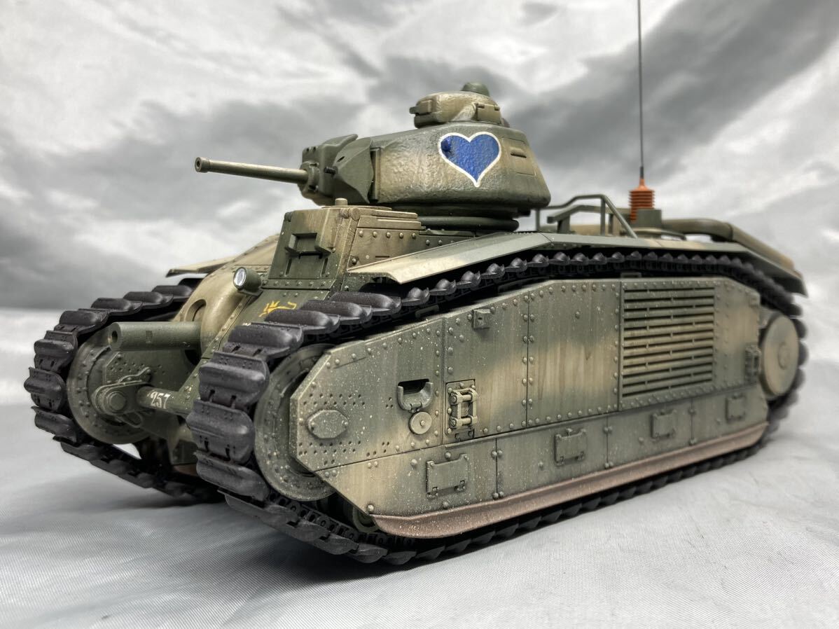 タミヤ 1/35 フランス戦車 ルノー B1 bis 完成品の画像3