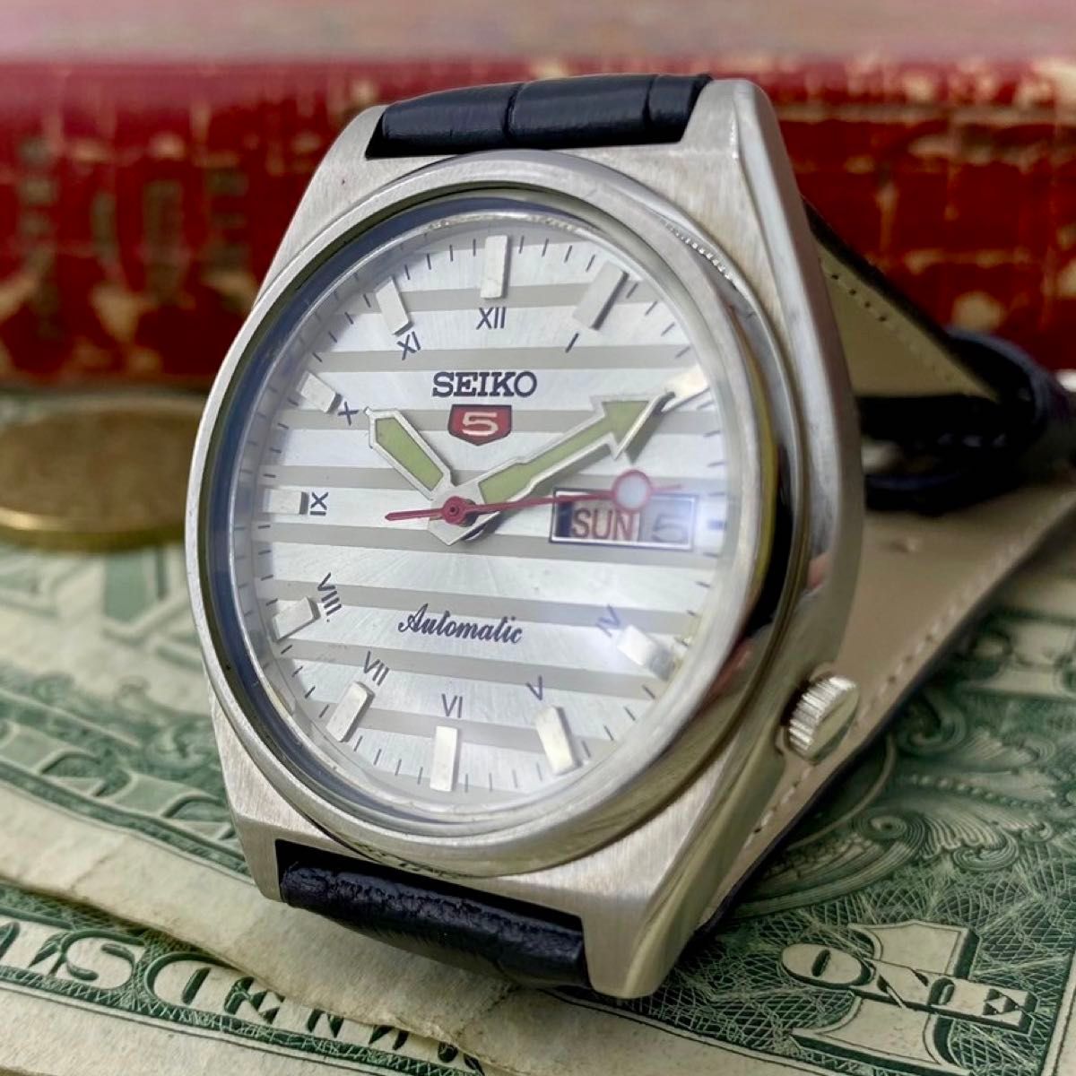 【レトロ可愛い】セイコー5 メンズ腕時計 シルバー ボーダー 自動巻き 