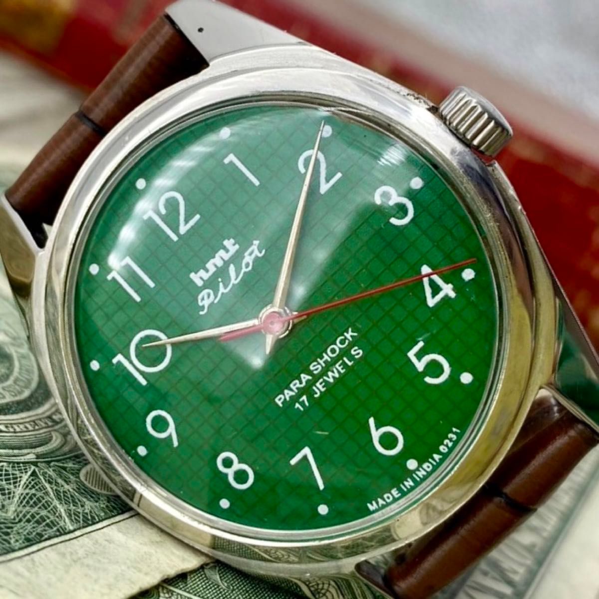 【レトロ可愛い】HMT メンズ腕時計 グリーン シルバー 手巻き ヴィンテージ