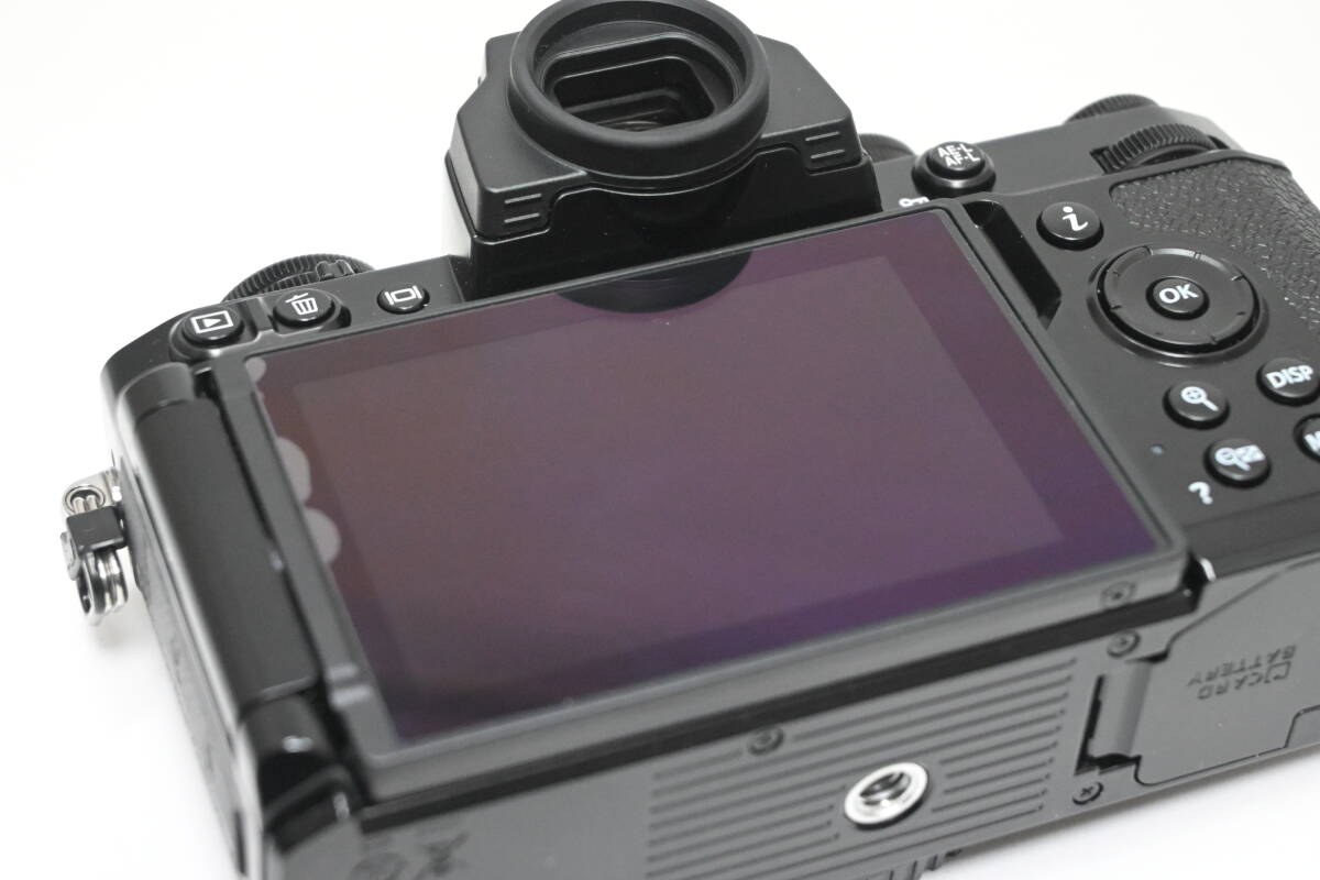 Nikon Zfc ボディ フルカスタムセット ニコン 本革ケース ジャケット 本革ストラップ 本革ホットシューカバー ブラックの画像8