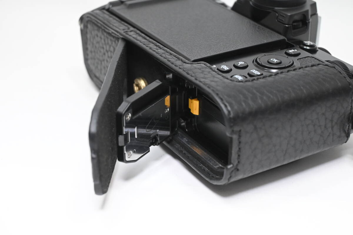 Nikon Zfc ボディ フルカスタムセット ニコン 本革ケース Nikon Zfc ボディ フルカスタムセット ニコン 本革ケース