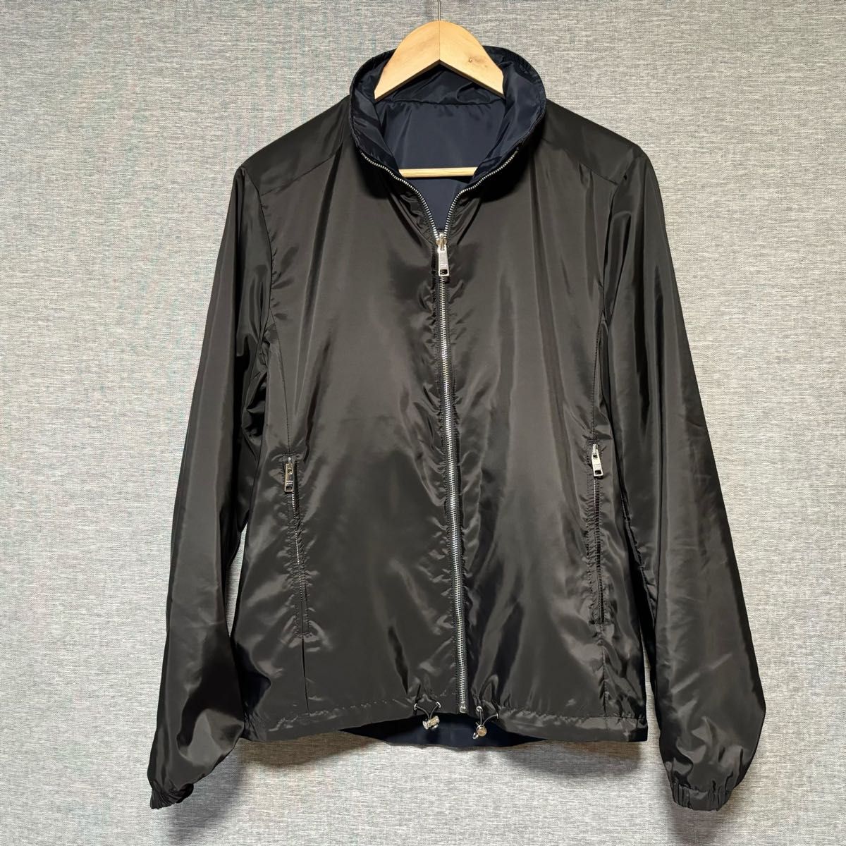 新品正規品 PRADA ナイロン ジャケット リバーシブル ブルゾン L 新品正規品 PRADA ナイロン ジャケット リバーシブル ブルゾン L