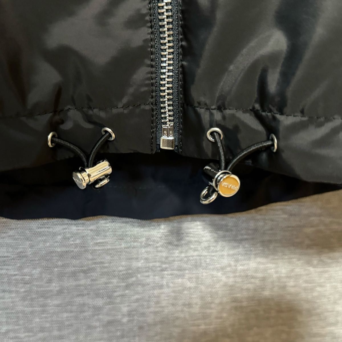 新品正規品 PRADA ナイロン ジャケット リバーシブル ブルゾン L 新品正規品 PRADA ナイロン ジャケット リバーシブル ブルゾン L