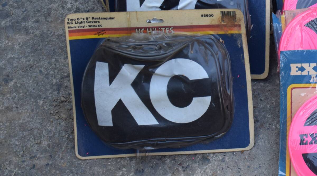  new goods unused KC light light cover square shape 9 -inch 2 piece set black / black KC HILITES #5600