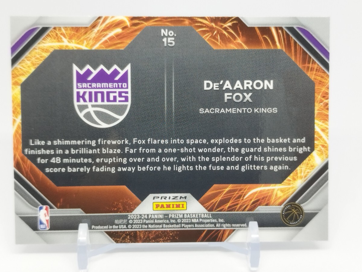 ディアロン・フォックス 2023-24 Panini Prizm Basketball Fireworks silver prism De'Aaron Fox キングスの画像2