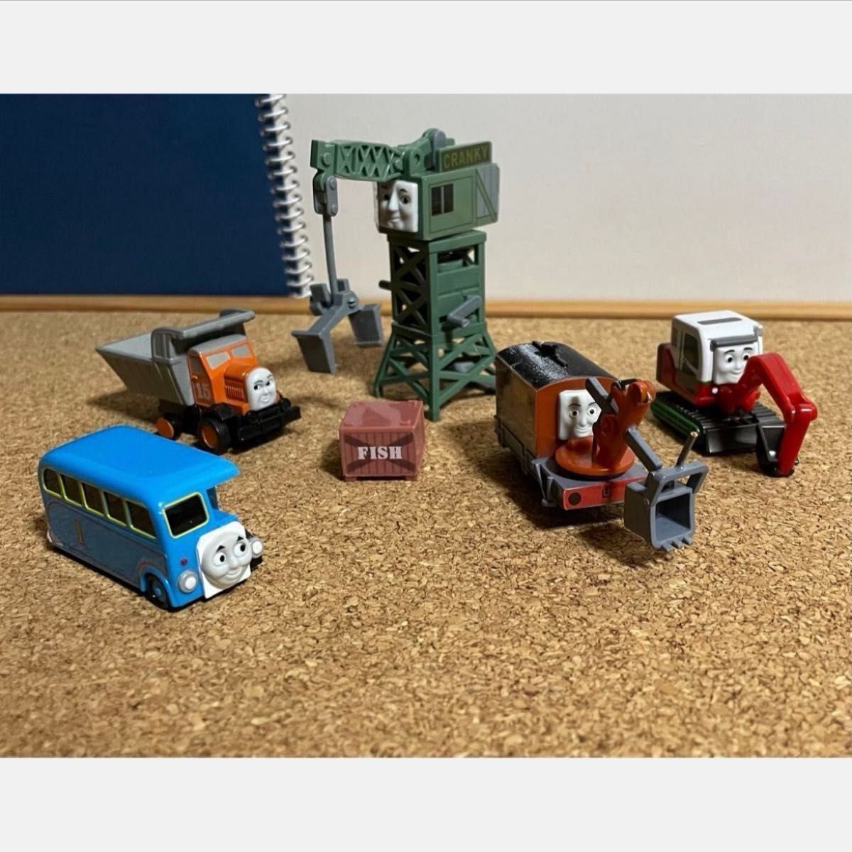 カプセルプラレール トーマス おもちゃまとめ売り きかんしゃトーマス レール おもちゃ 貨車