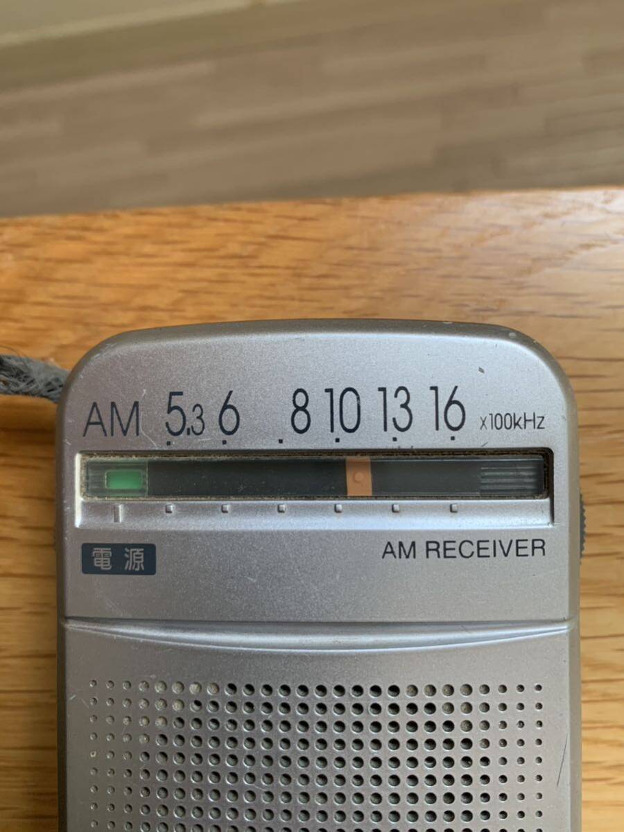 Panasonic パナソニック AM ポケットラジオ R-P30_画像2