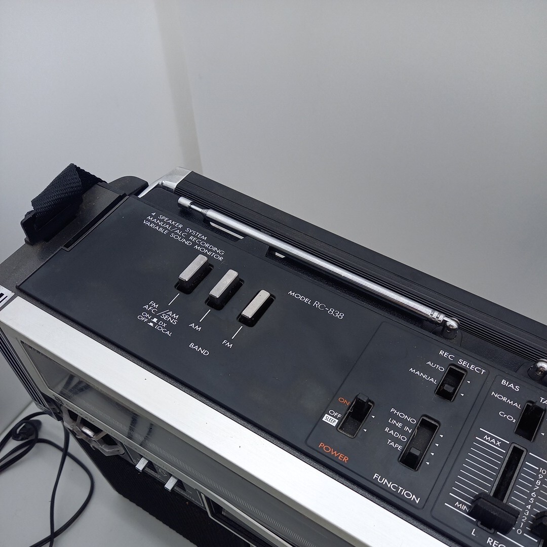 [ junk treatment ]Victor Victor RC-838 radio-cassette Showa Retro electrification OK radio stereo cassette recorder 