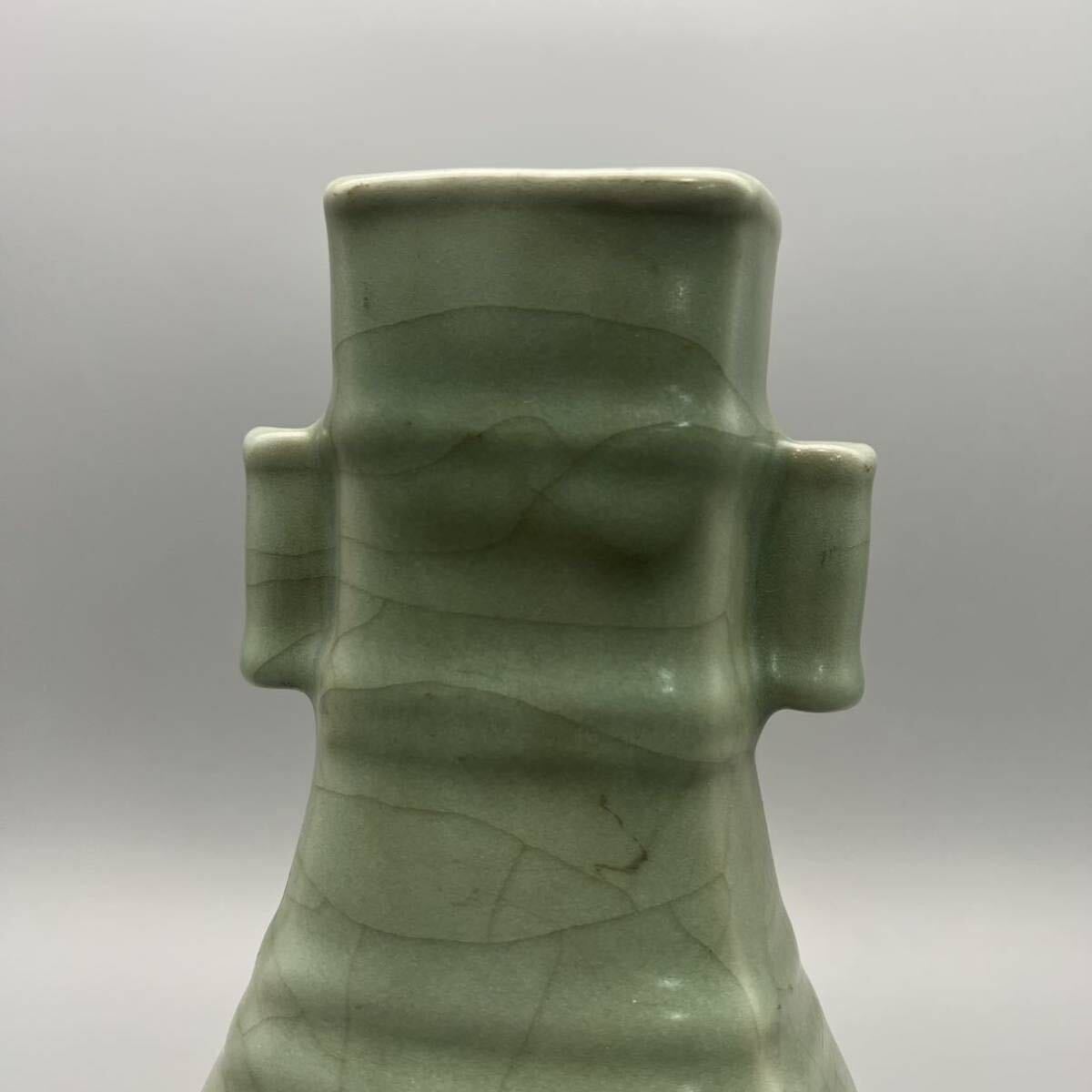 中国 官窯 龍泉窯 官窯 青磁 花瓶 古美術 高さ 23cm_画像4