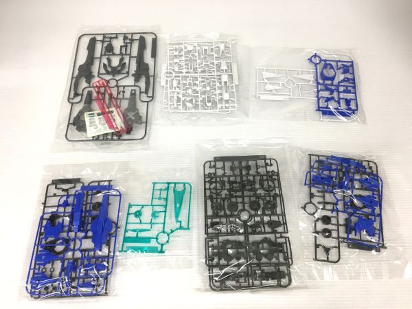 K11-171-065【未組立/送料無料】MG 1/100 (ダブルオーガンダム セブンソード/G)/(ダブルオークアンタフルセイバー)プラモデル 2点セット_画像3