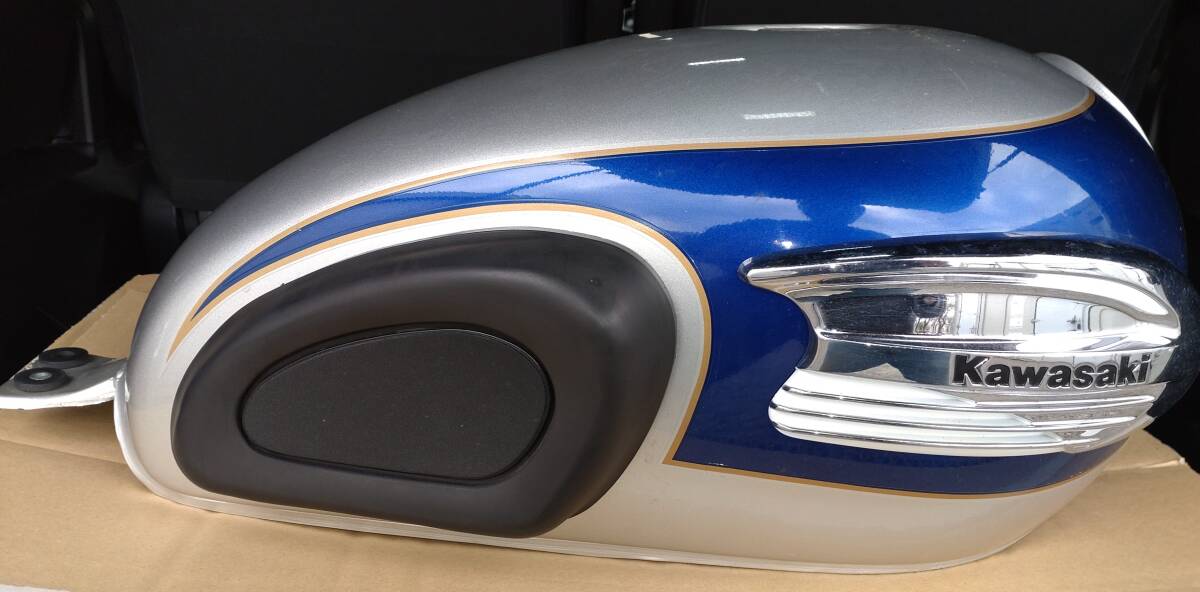 Yahoo!オークション - kawasaki W650用ガソリンタンク 中古品 Yahoo!オークション - kawasaki W650用ガソリンタンク 中古品