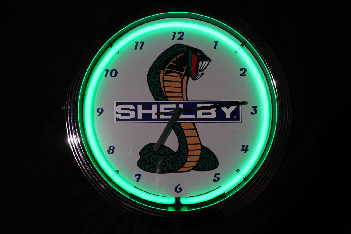 シェルビー コブラ ネオン クロック グリーン レトロ アナログ スイープ 壁掛時計 ほぼ未使用の画像1